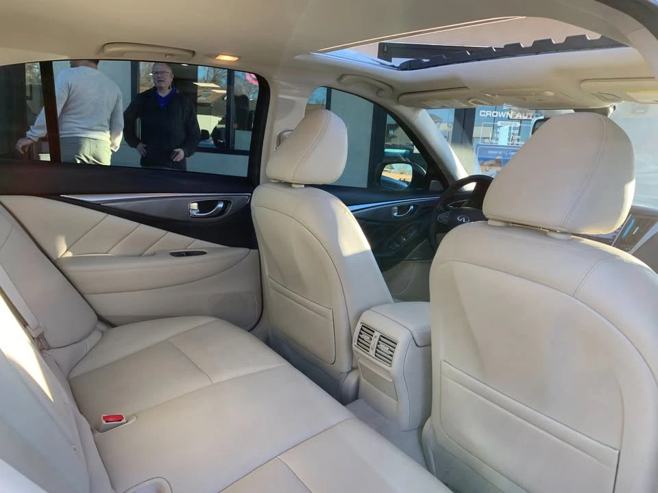 2017 Infiniti Q50 - Image 17 of 20