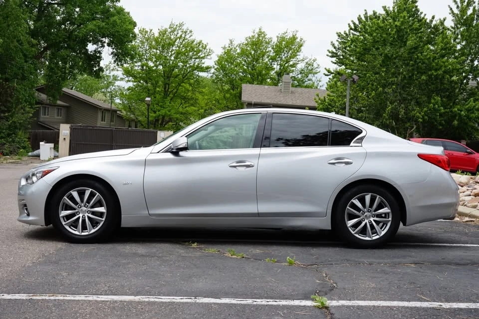 2017 Infiniti Q50 - Image 7 of 20
