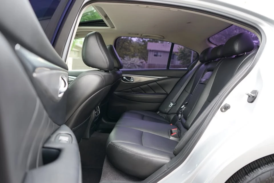 2017 Infiniti Q50 - Image 19 of 20
