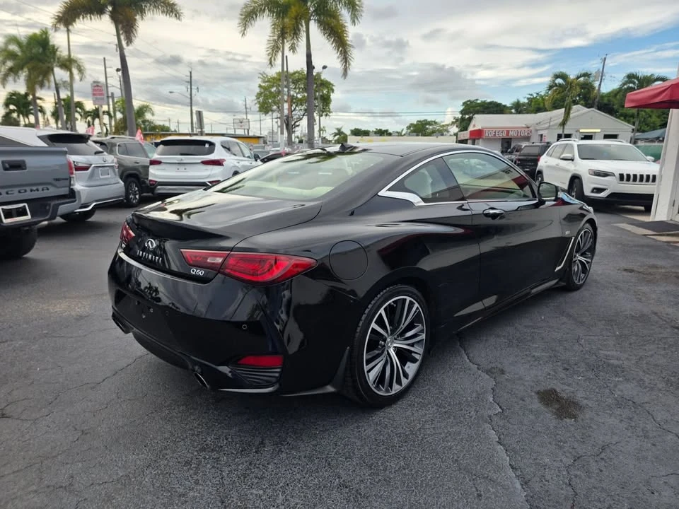 2017 Infiniti Q60 - Image 17 of 20