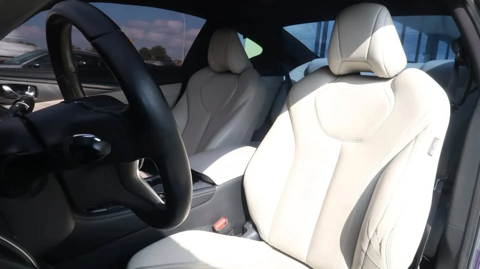 2017 Infiniti Q60 - Image 17 of 18