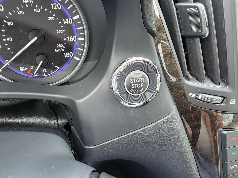 2017 Infiniti Q60 - Image 7 of 20