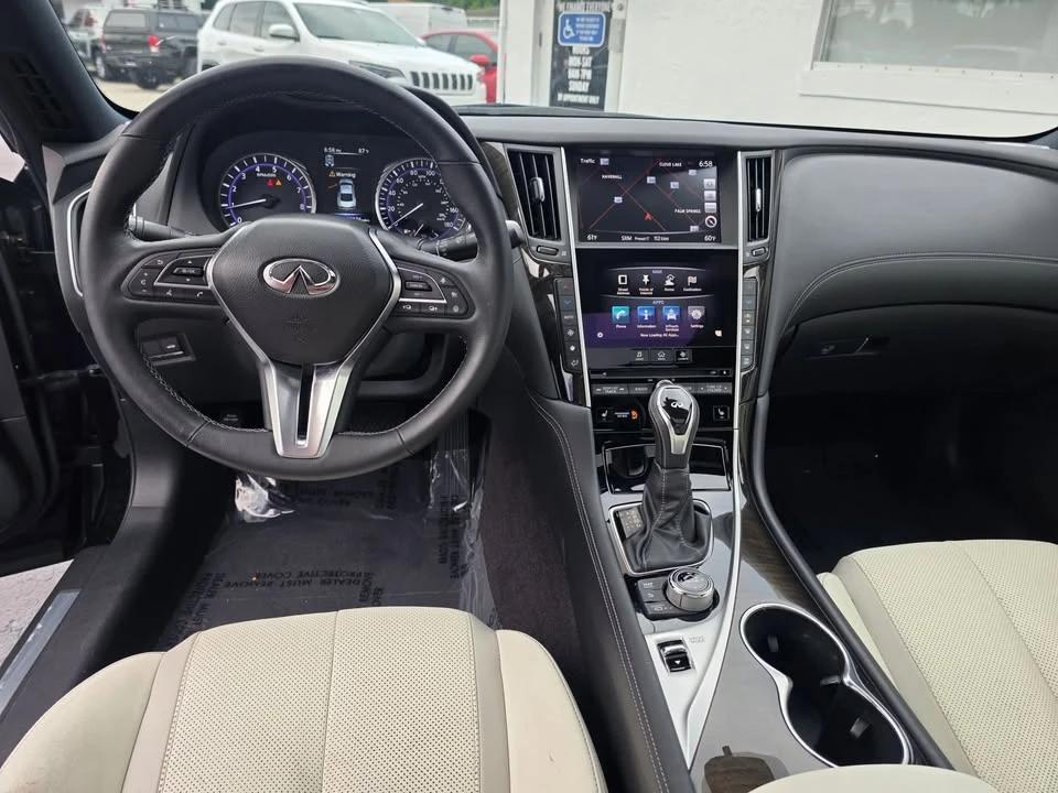 2017 Infiniti Q60 - Image 4 of 20