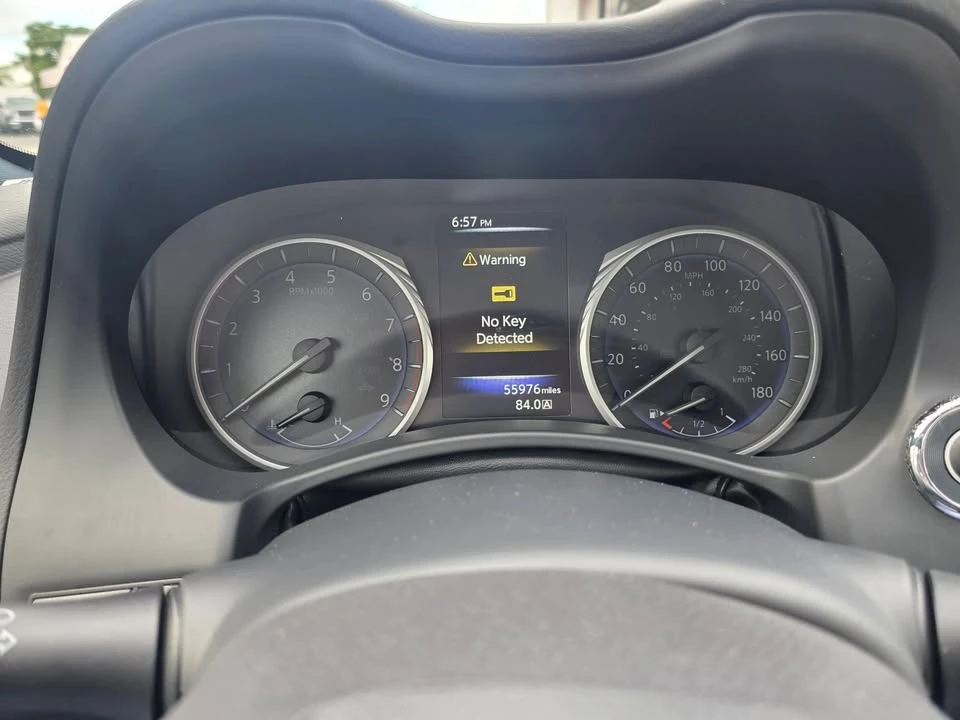2017 Infiniti Q60 - Image 6 of 20