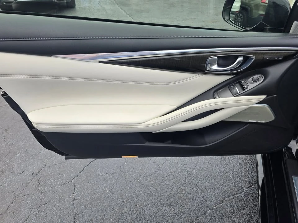 2017 Infiniti Q60 - Image 14 of 20