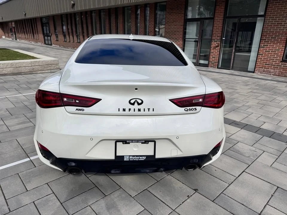 2017 Infiniti Q60 - Image 9 of 20