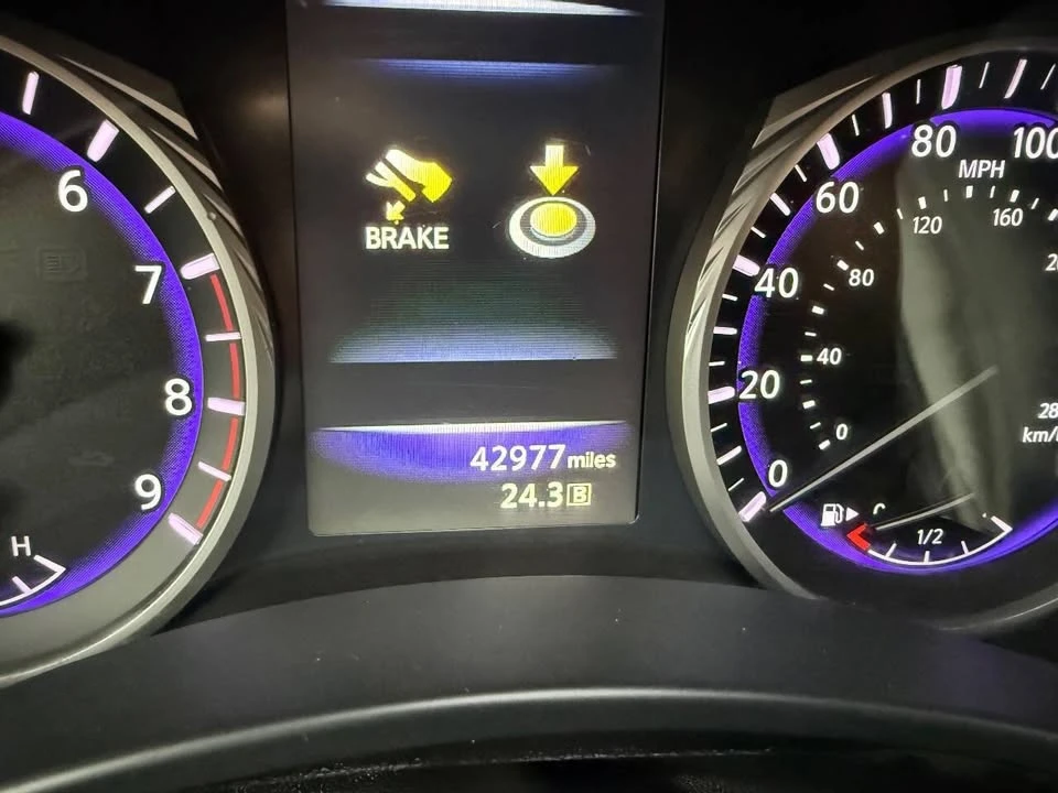2017 Infiniti Q60 - Image 13 of 20