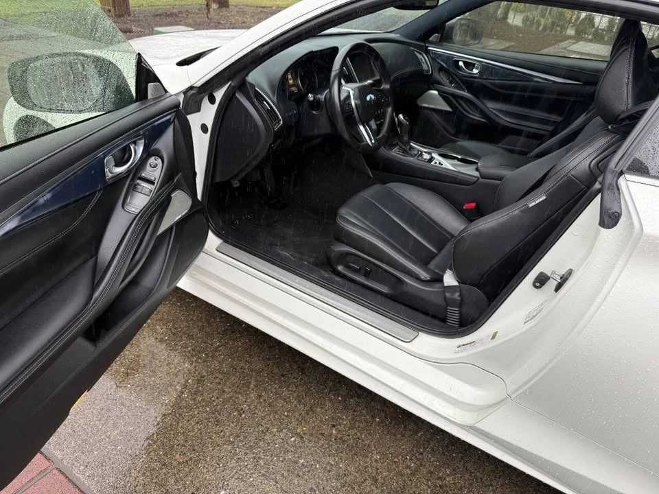 2017 Infiniti Q60 - Image 10 of 20