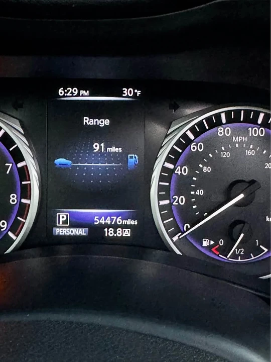 2017 Infiniti Q60 - Image 12 of 17