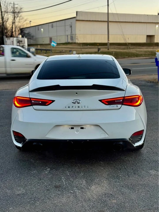2017 Infiniti Q60 - Image 5 of 17