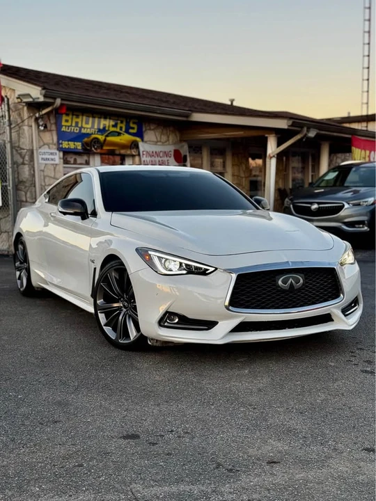 2017 Infiniti Q60 - Image 2 of 17