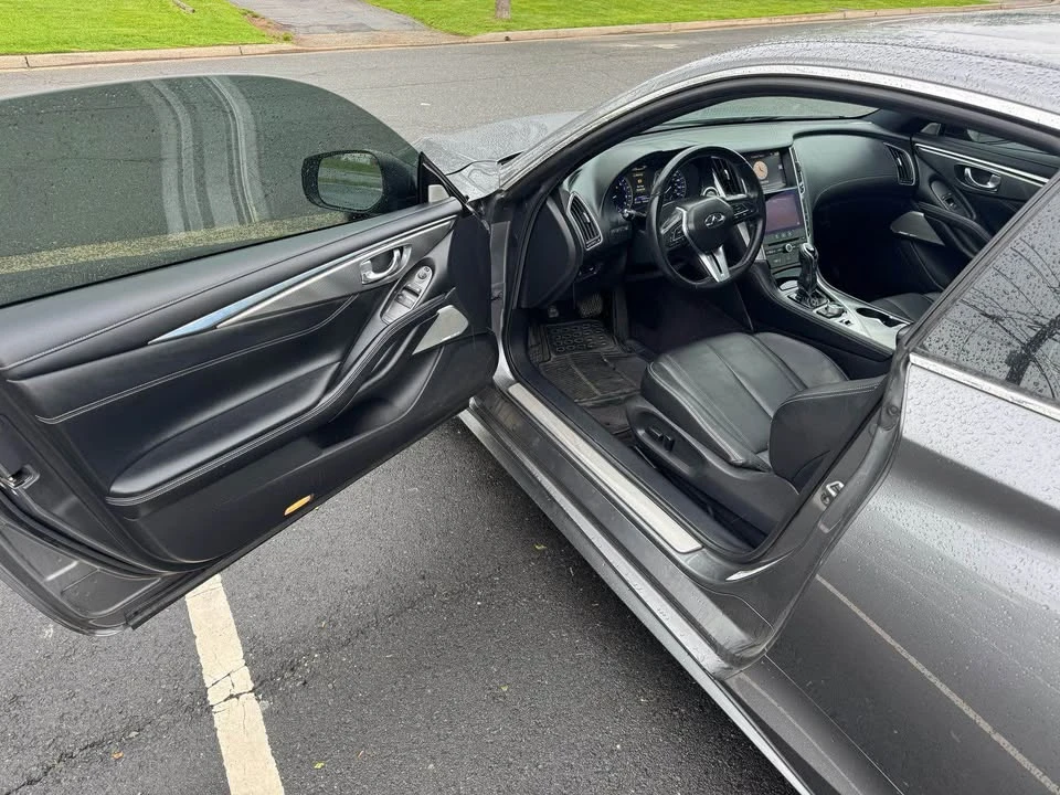 2017 Infiniti Q60 - Image 9 of 13