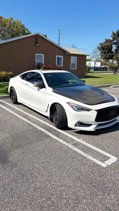 2017 Infiniti Q60 - Image 10 of 13
