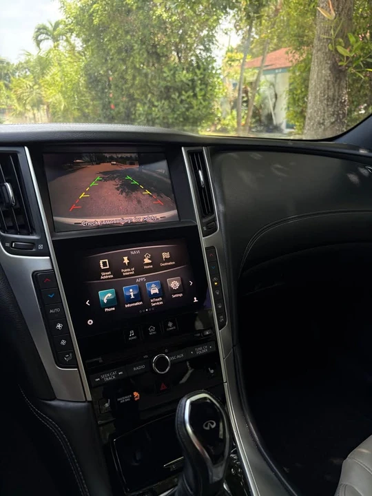 2017 Infiniti Q60 - Image 10 of 20