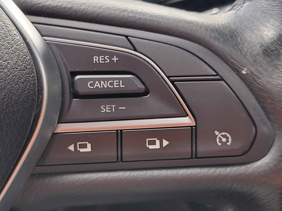 2017 Infiniti Q60 - Image 4 of 12