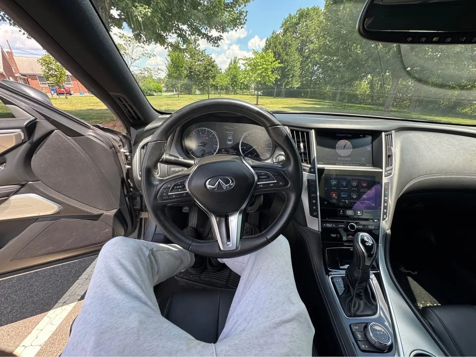 2017 Infiniti Q60 - Image 12 of 17
