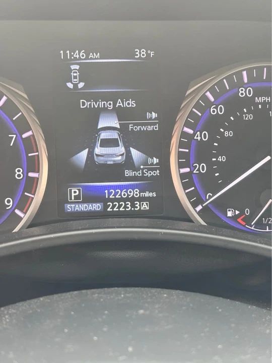 2017 Infiniti Q60 - Image 6 of 6