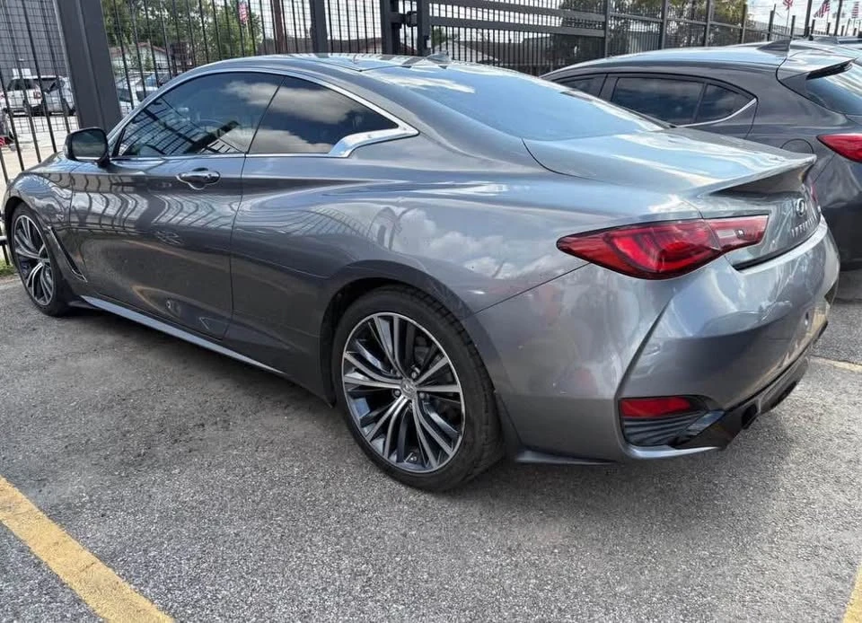 2017 Infiniti Q60 - Image 2 of 15