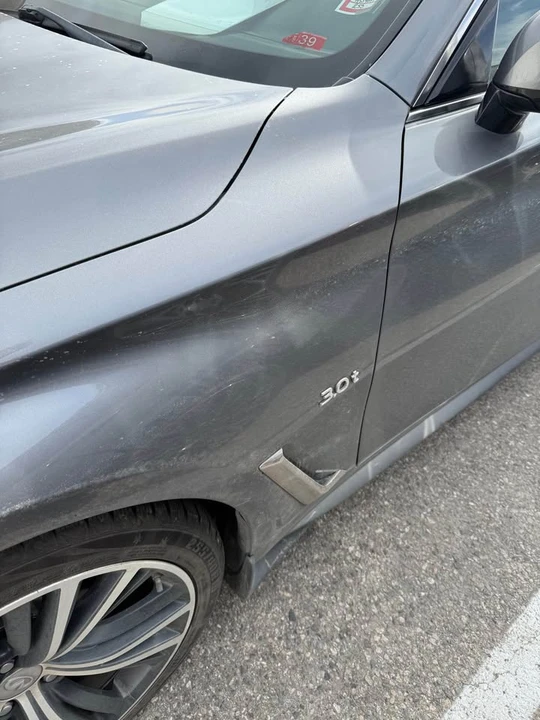 2017 Infiniti Q60 - Image 2 of 8