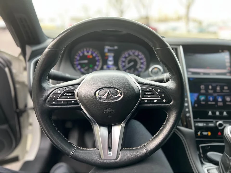 2017 Infiniti Q60 - Image 3 of 3