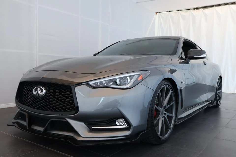 2017 Infiniti Q60 - Image 2 of 17