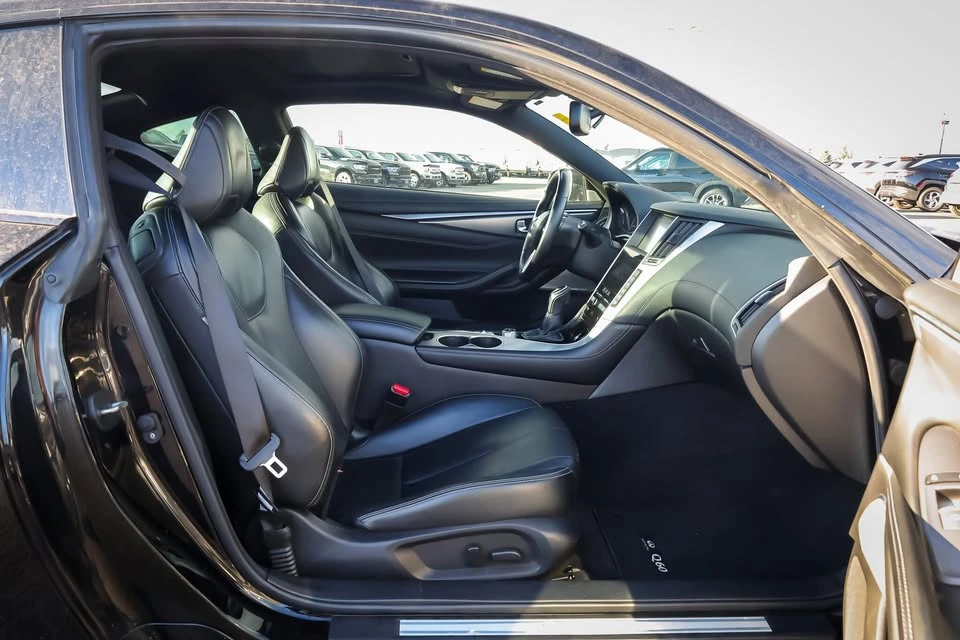 2017 Infiniti Q60 - Image 10 of 20