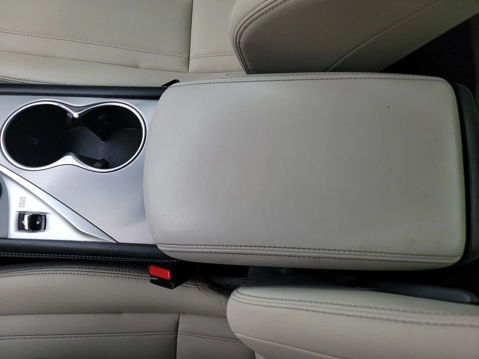 2017 Infiniti Q60 - Image 14 of 18