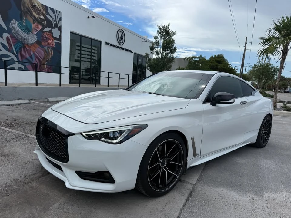 2017 Infiniti Q60 - Image 2 of 10