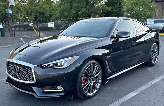 2017 Infiniti Q60S Red Sport 400