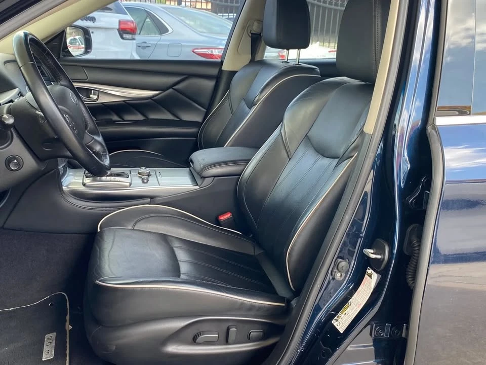 2017 Infiniti M/Q70 4th Gen - Image 4 of 6