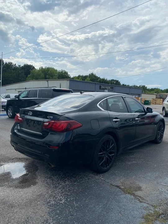 2017 Infiniti M/Q70 4th Gen - Image 5 of 15