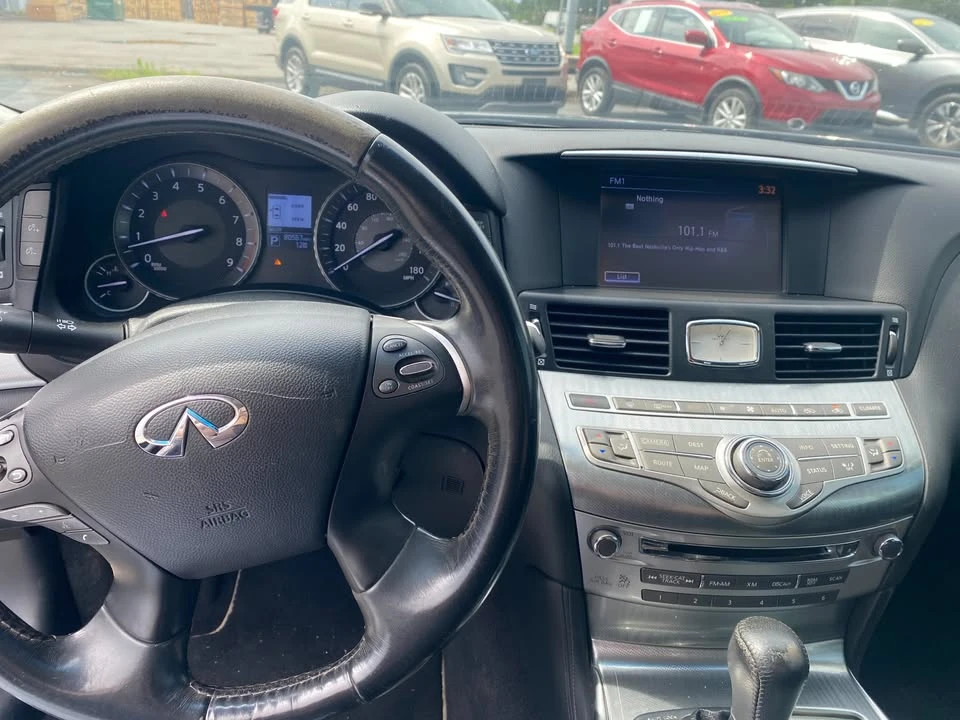 2017 Infiniti M/Q70 4th Gen - Image 14 of 15