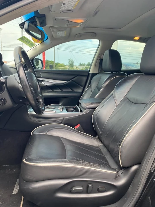 2017 Infiniti M/Q70 4th Gen - Image 9 of 15