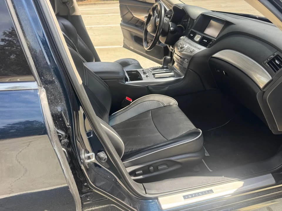 2017 Infiniti M/Q70 4th Gen - Image 9 of 13