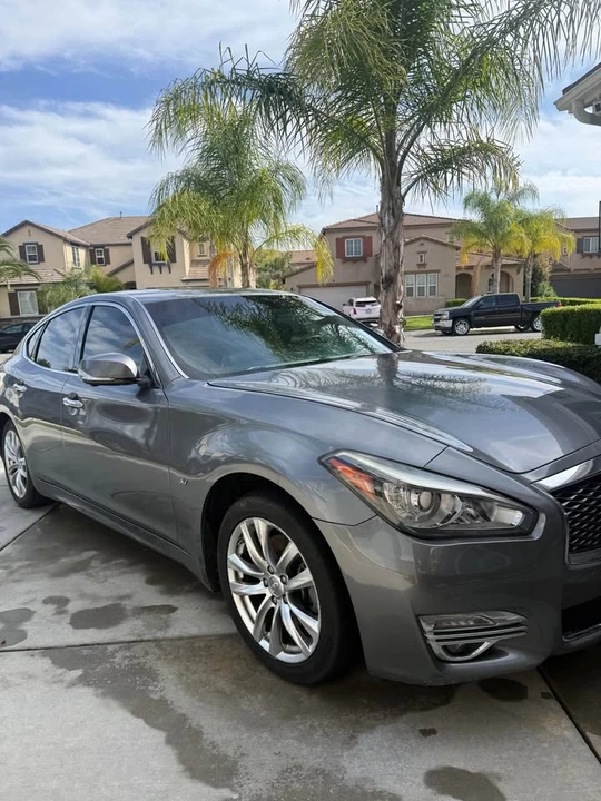 2017 Infiniti M/Q70 4th Gen - Image 3 of 11