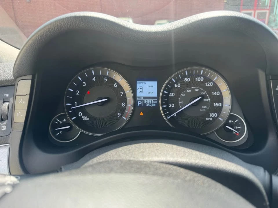 2017 Infiniti M/Q70 4th Gen - Image 12 of 13
