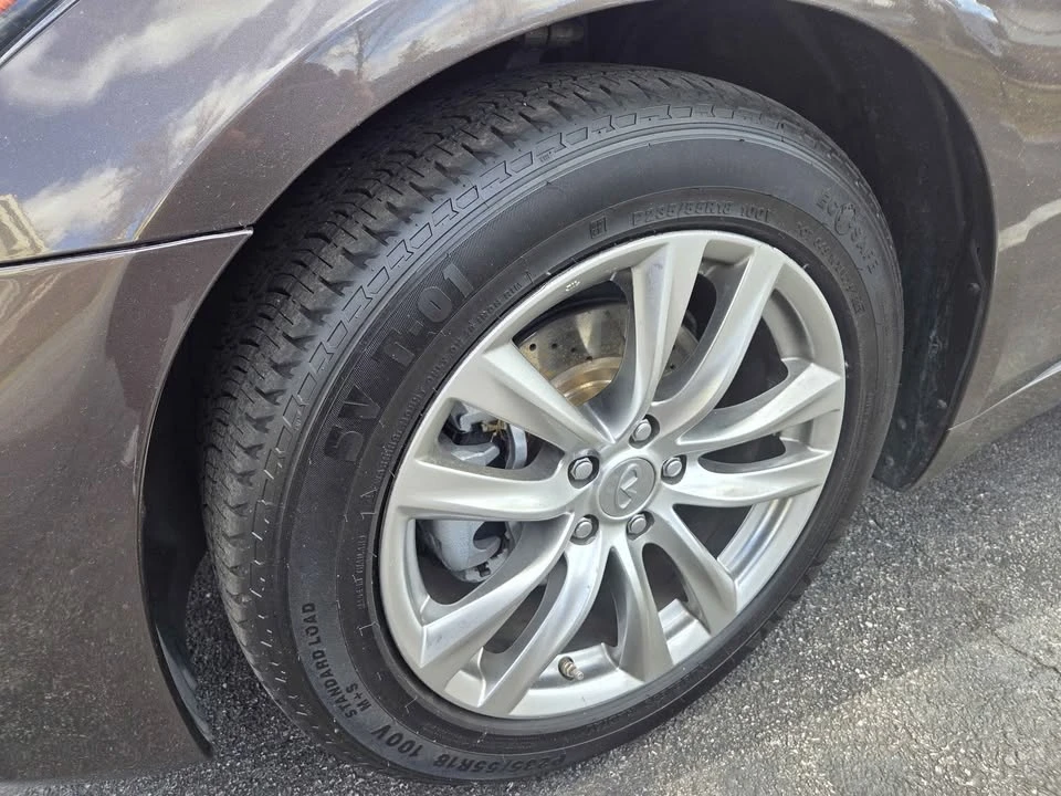 2017 Infiniti M/Q70 4th Gen - Image 11 of 17