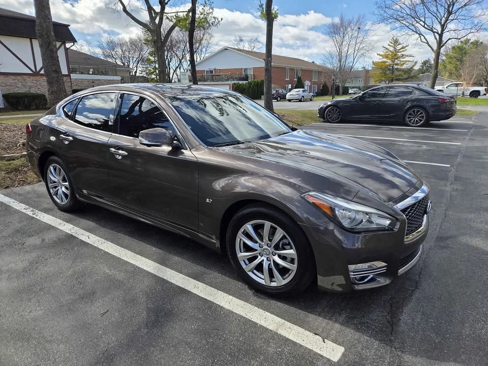 2017 Infiniti M/Q70 4th Gen - Image 5 of 17