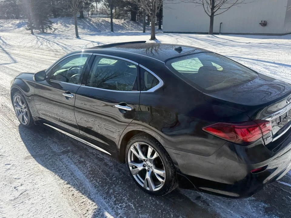 2017 Infiniti M/Q70 4th Gen - Image 10 of 14