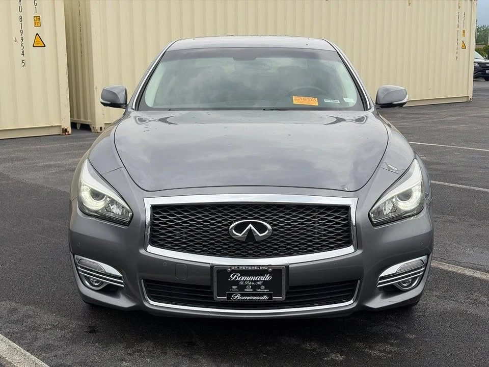 2017 Infiniti M/Q70 4th Gen - Image 2 of 20