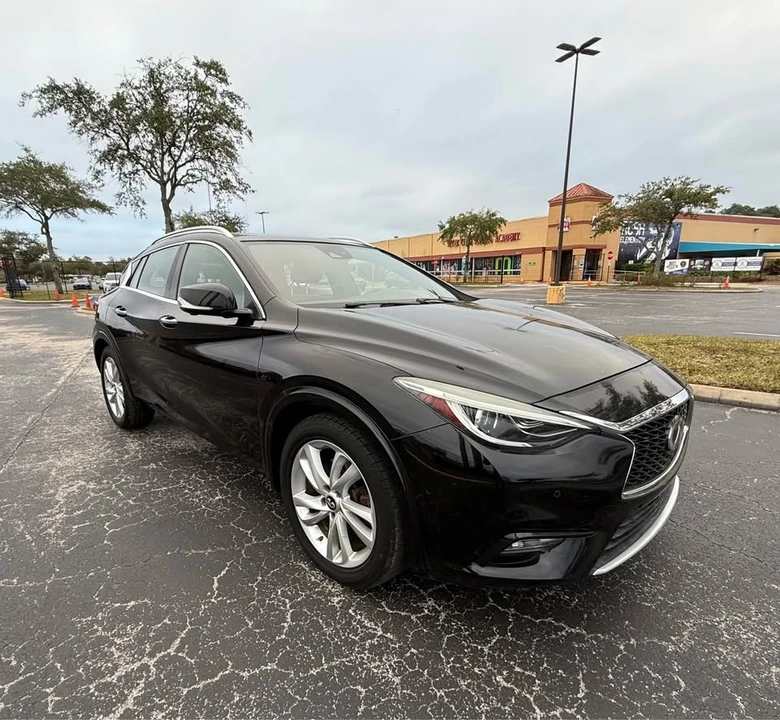 2017 Infiniti QX30 - Image 3 of 12