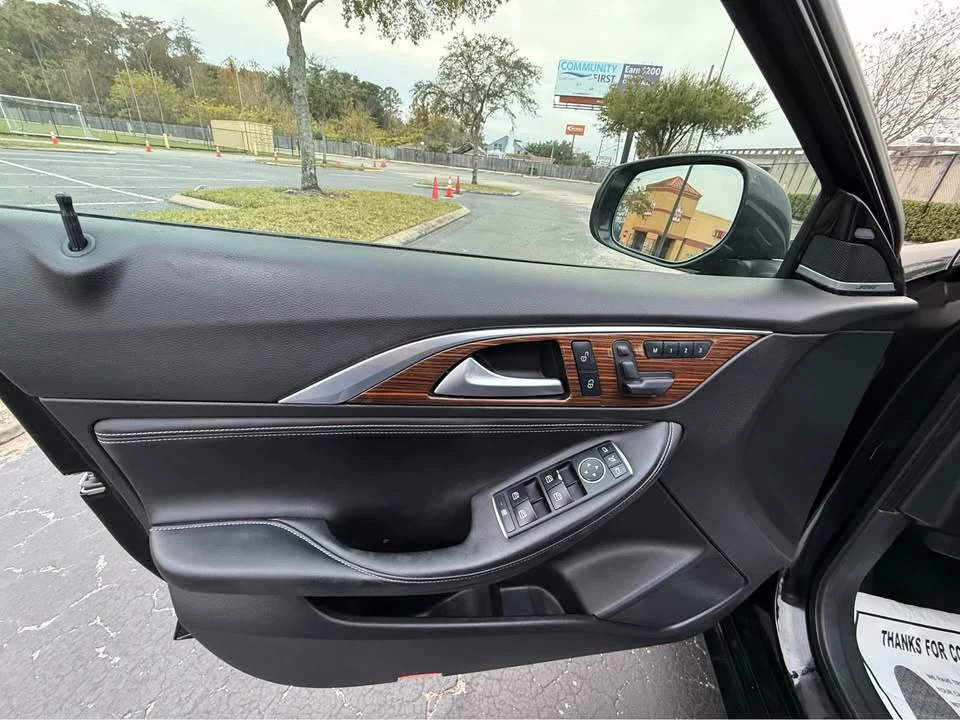 2017 Infiniti QX30 - Image 8 of 12