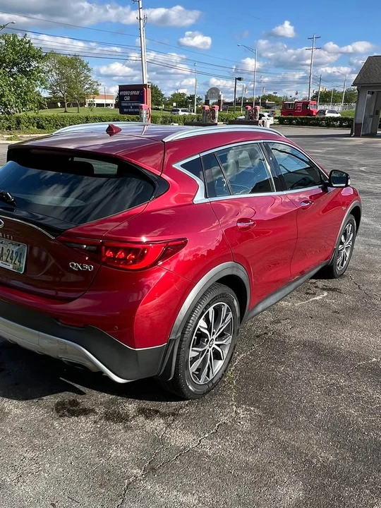 2017 Infiniti QX30 - Image 5 of 14
