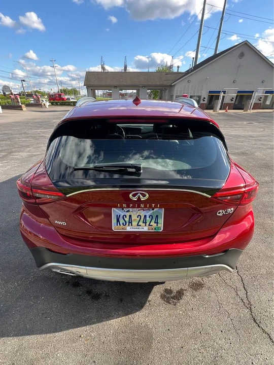 2017 Infiniti QX30 - Image 4 of 14