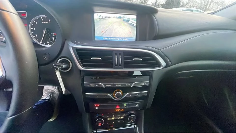 2017 Infiniti QX30 - Image 11 of 19