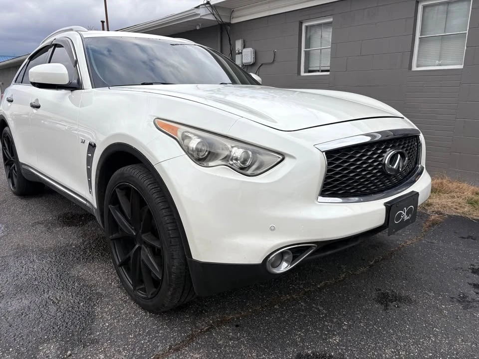 2017 Infiniti FX/QX 2nd Gen - Image 2 of 10