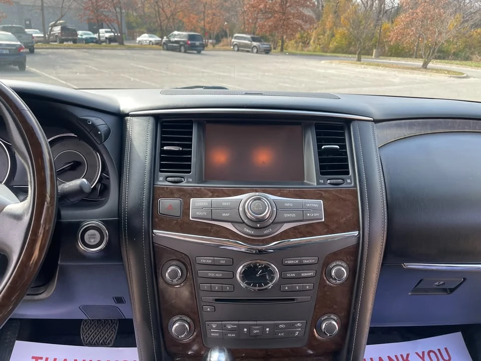 2017 Infiniti QX80 - Image 11 of 20