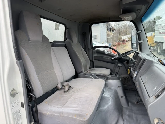 2017 Isuzu Elf - Image 13 of 17