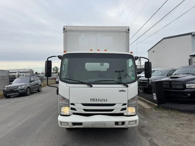 2017 Isuzu Elf - Image 2 of 17
