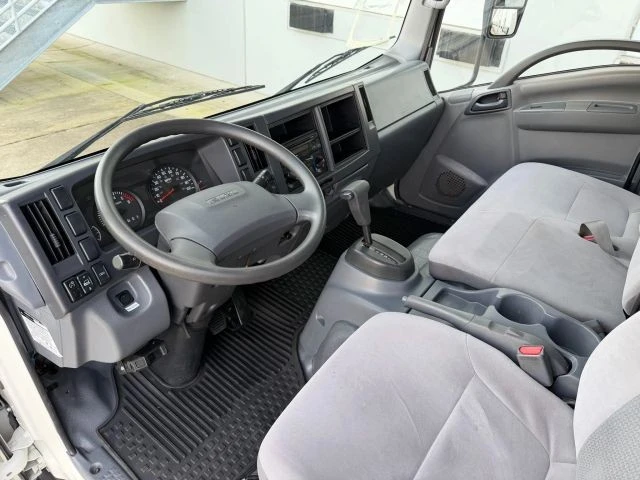 2017 Isuzu Elf - Image 11 of 21